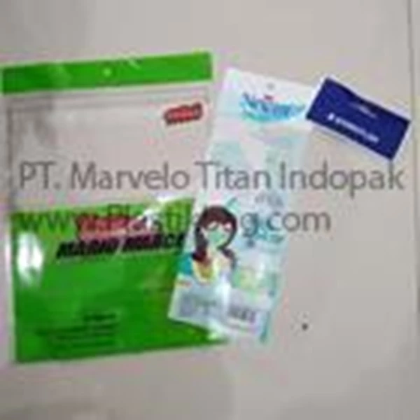 OPP Plastic Packaging with hanger